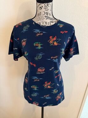 Eddie Bauer Ladies Navy Outdoorsy Motif Crew Tee, Size TL